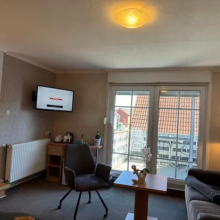 Peters Ξενοδοχείο *